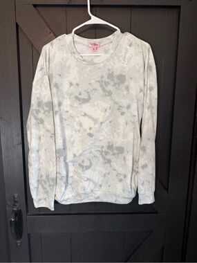 feathers Pale Gray Camouflage Crewneck Sweatshirt